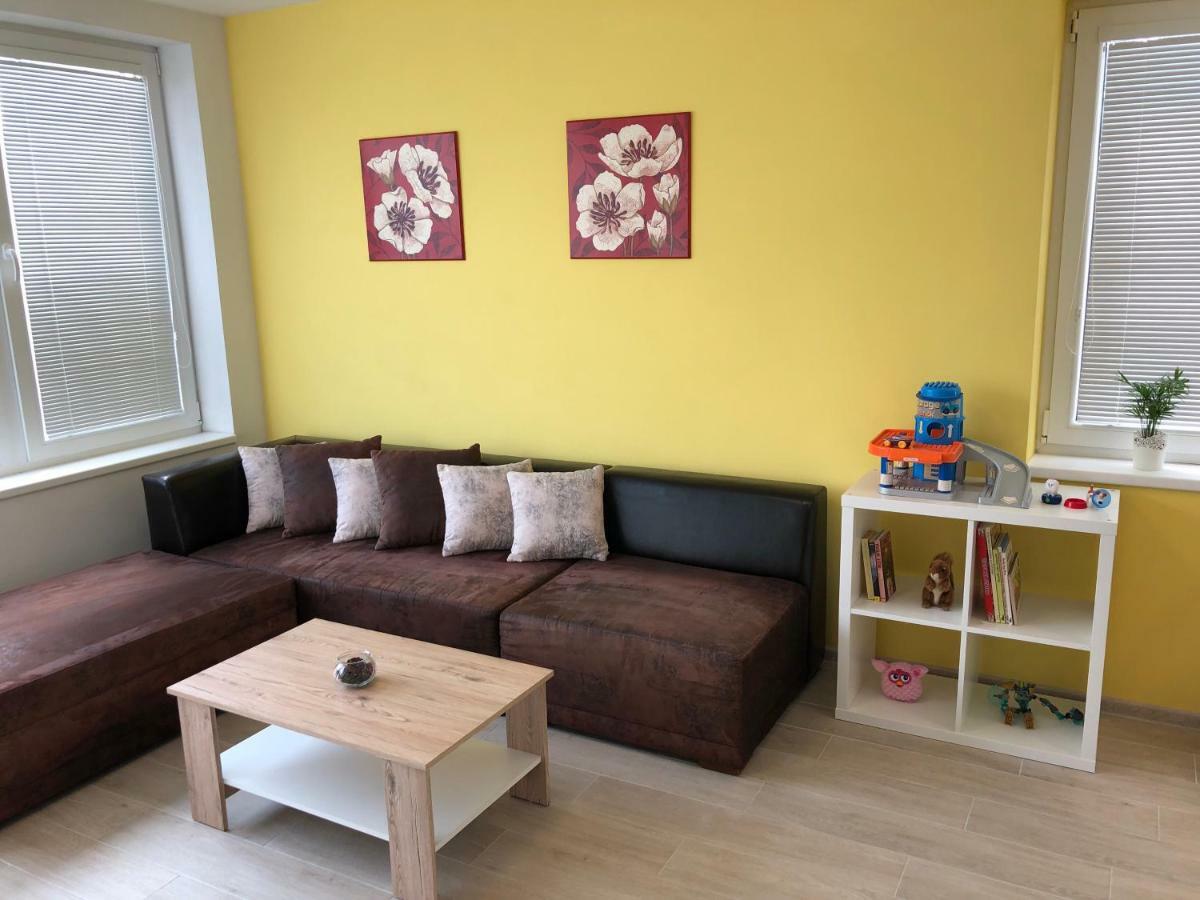 Apartmany Leto Frýdek-Místek Extérieur photo